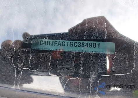 2016 Jeep Grand Cherokee Laredo z USA, uszkodzony, nr VIN 1C4RJFAG1GC384981